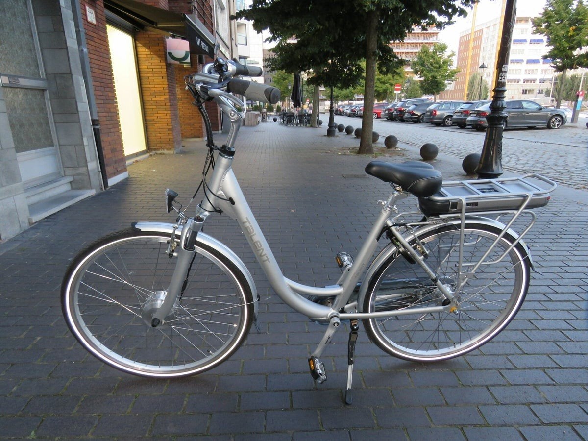 Vélo électrique en très bon état, Enlèvement