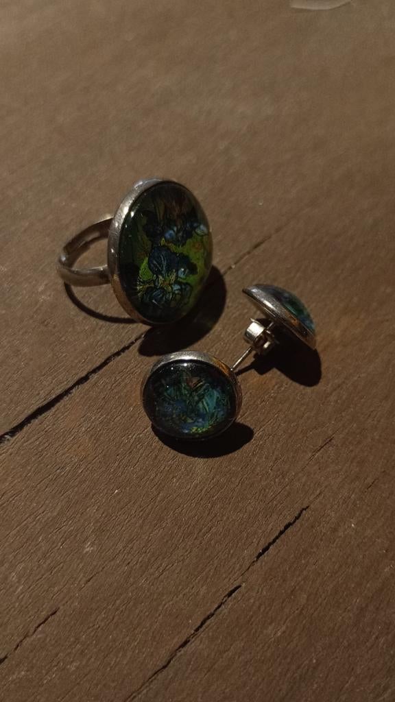 Juwelenset ring en oorbellen, Ophalen, Overige materialen, Zo goed als nieuw, Knopjes of Stekers