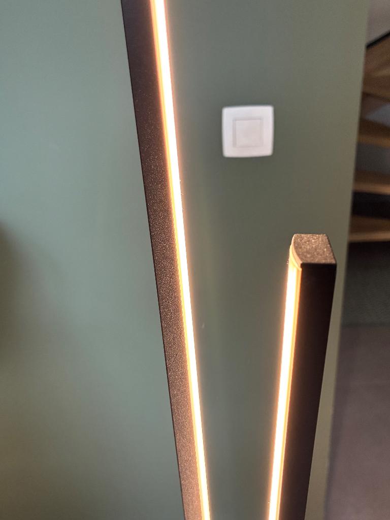 Lampadaire LED Eglo, Enlèvement ou Envoi, Comme neuf, Modern, 100 à 150 cm
