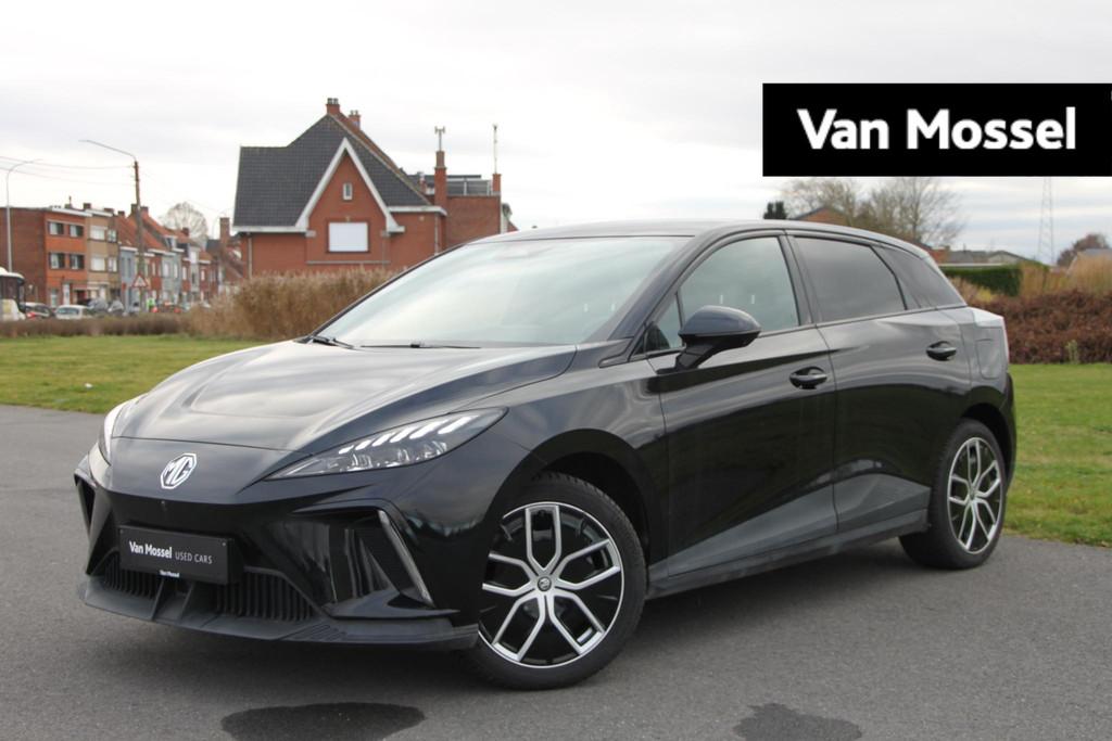 MG MG4 64 kWh Luxury (automatique), Autos, MG, Achat, https://public.car-pass.be/vhr/d27bd70d-17b6-4ca2-8a2f-c6d8b4ea2ae4, Entretenue par le concessionnaire
