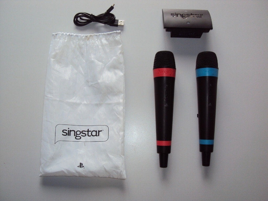 2 microphones sans fil Singstar, Enlèvement ou Envoi, 2 joueurs, Musique, Utilisé