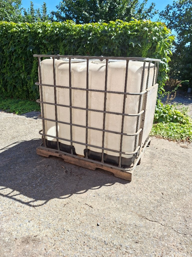 Vat 1000 liter, Tuin en Terras, Regentonnen, Ophalen, Kunststof, Gebruikt, Met kraantje