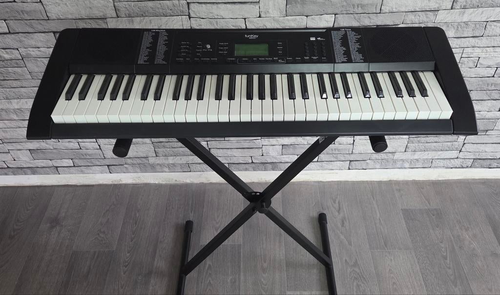 Piano Synthétiseur Funkey  pro, Musique & Instruments, Enlèvement, Utilisé