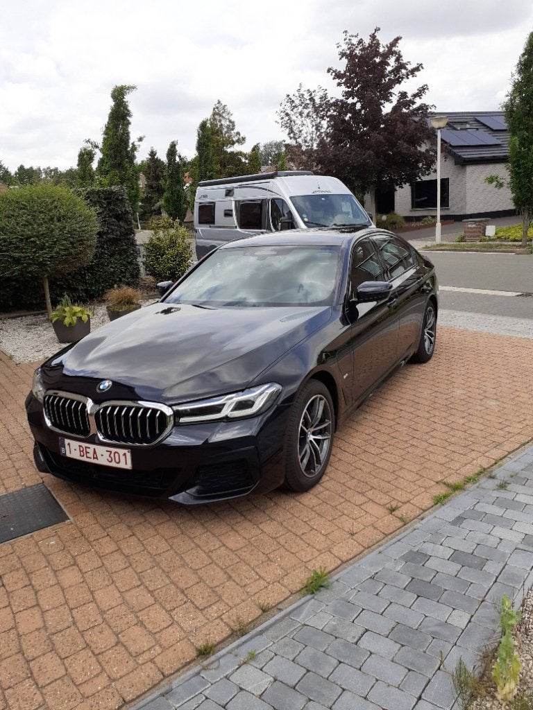 Bmw 530e 2021, 86000km M paket uitstekende staat 100% partic, Auto's, BMW, Automaat, Achterwielaandrijving, 4 cilinders, 2000 kg