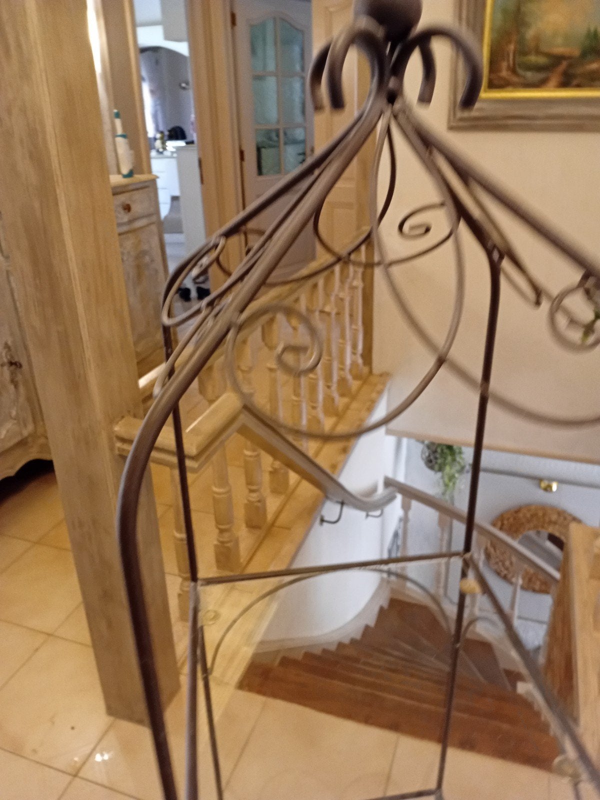 Jolie étagère fer forgé marron, 3 étagères en verre, Enlèvement, Comme neuf