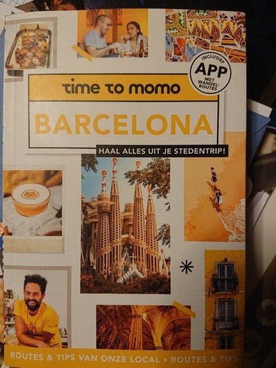 Reisgids Barcelona Time to momo editie okt 2025, Boeken, Reisgidsen, Ophalen