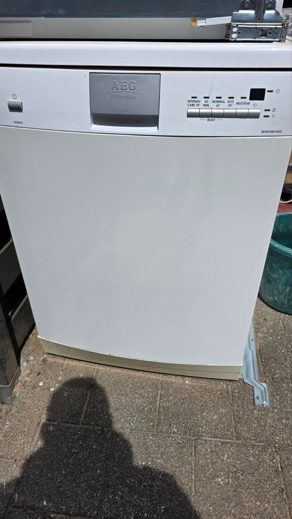 Opbouw vaatwasser aeg, Elektronische apparatuur, Vaatwasmachines, Ophalen