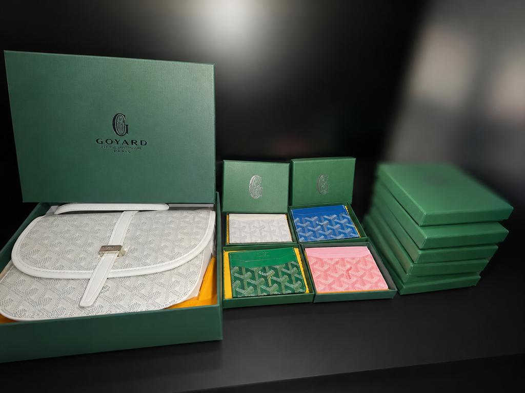 Porte carte goyard, Hobby & Loisirs créatifs, Enlèvement ou Envoi, Comme neuf