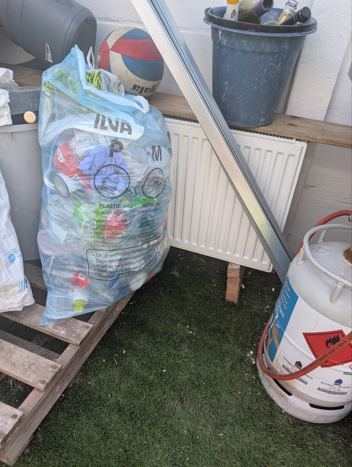 gratis mee te nemen wandradiator, Enlèvement
