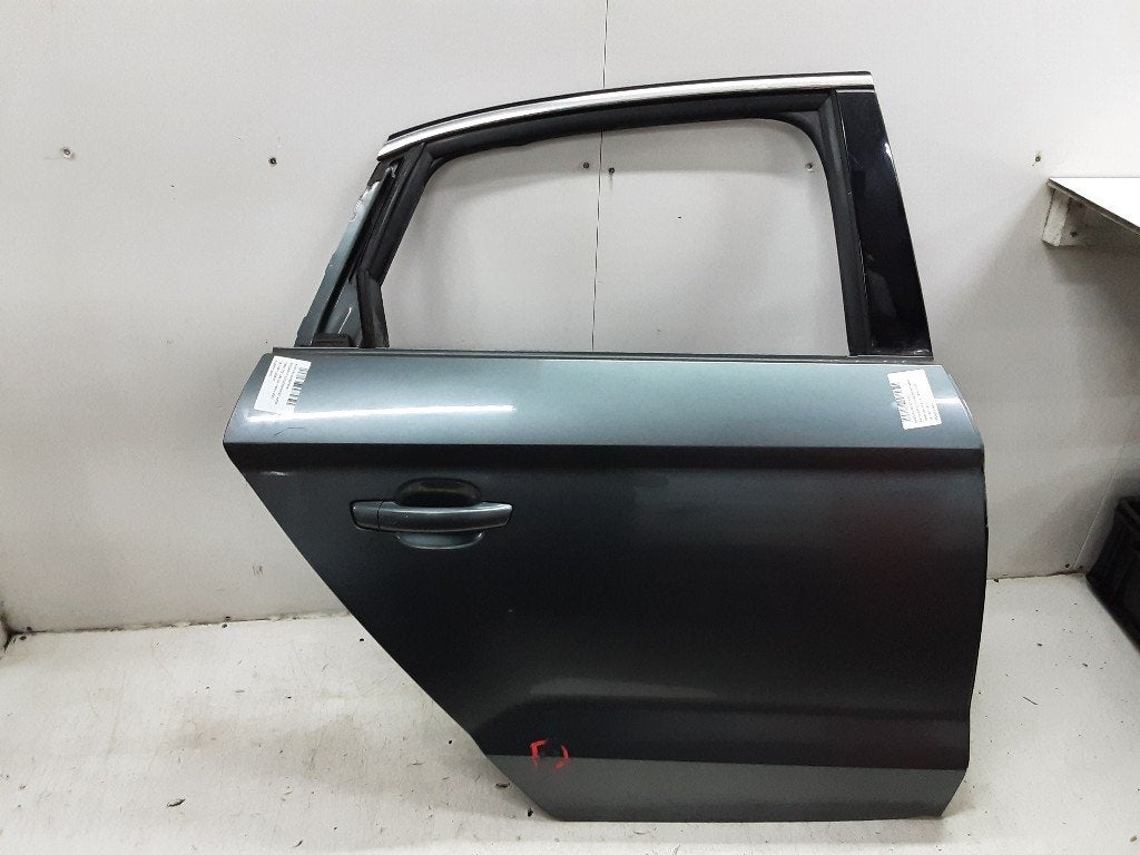 PORTE DROITE ARRIÈRE Audi A3 Limousine (8VS / 8VM), Autos : Pièces & Accessoires, Auto-Union-Straße  1,
85057  Ingolstadt, DE