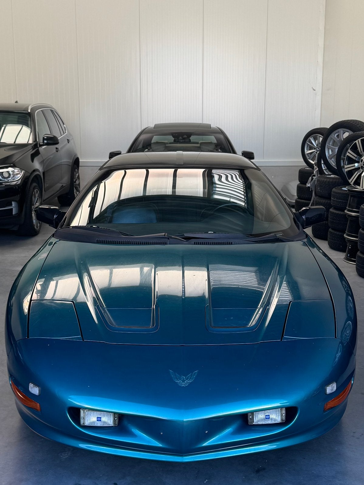 Pontiac Firebird | 24.000 km | Belgische wagen | Eerste eig., Auto's, Automaat, 4 zetels, Achterwielaandrijving, Zwart