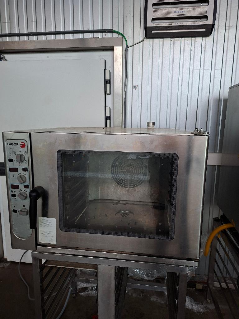 horeca- en grootkeukenmateriaal te koop, Zakelijke goederen, Horeca | Keukenapparatuur, Inox Meubilair, Gebruikt, Ophalen
