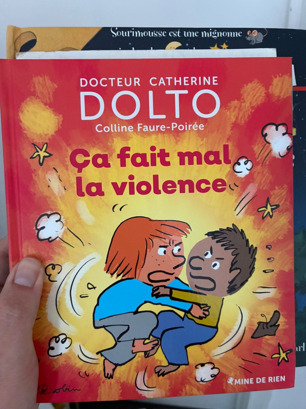 Ca fait mal la violence, Livres, Enlèvement ou Envoi, Comme neuf
