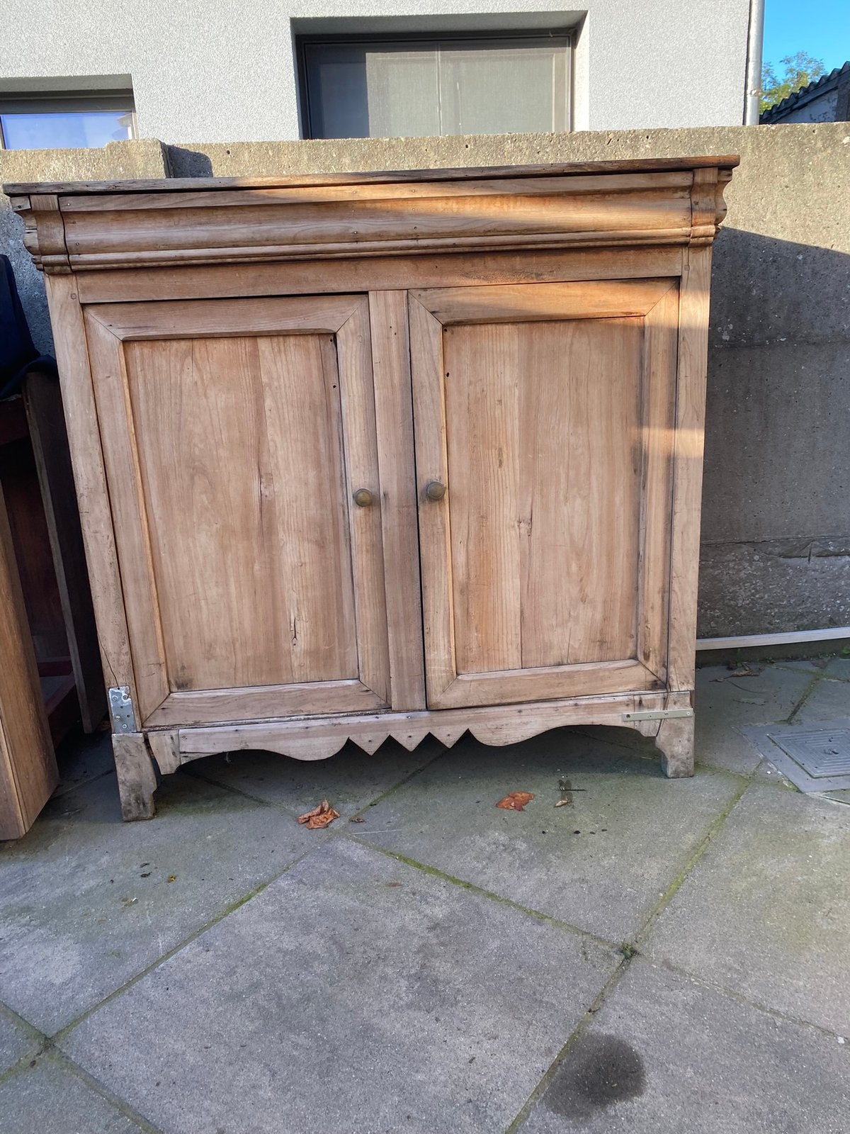 Oude kast, Ophalen