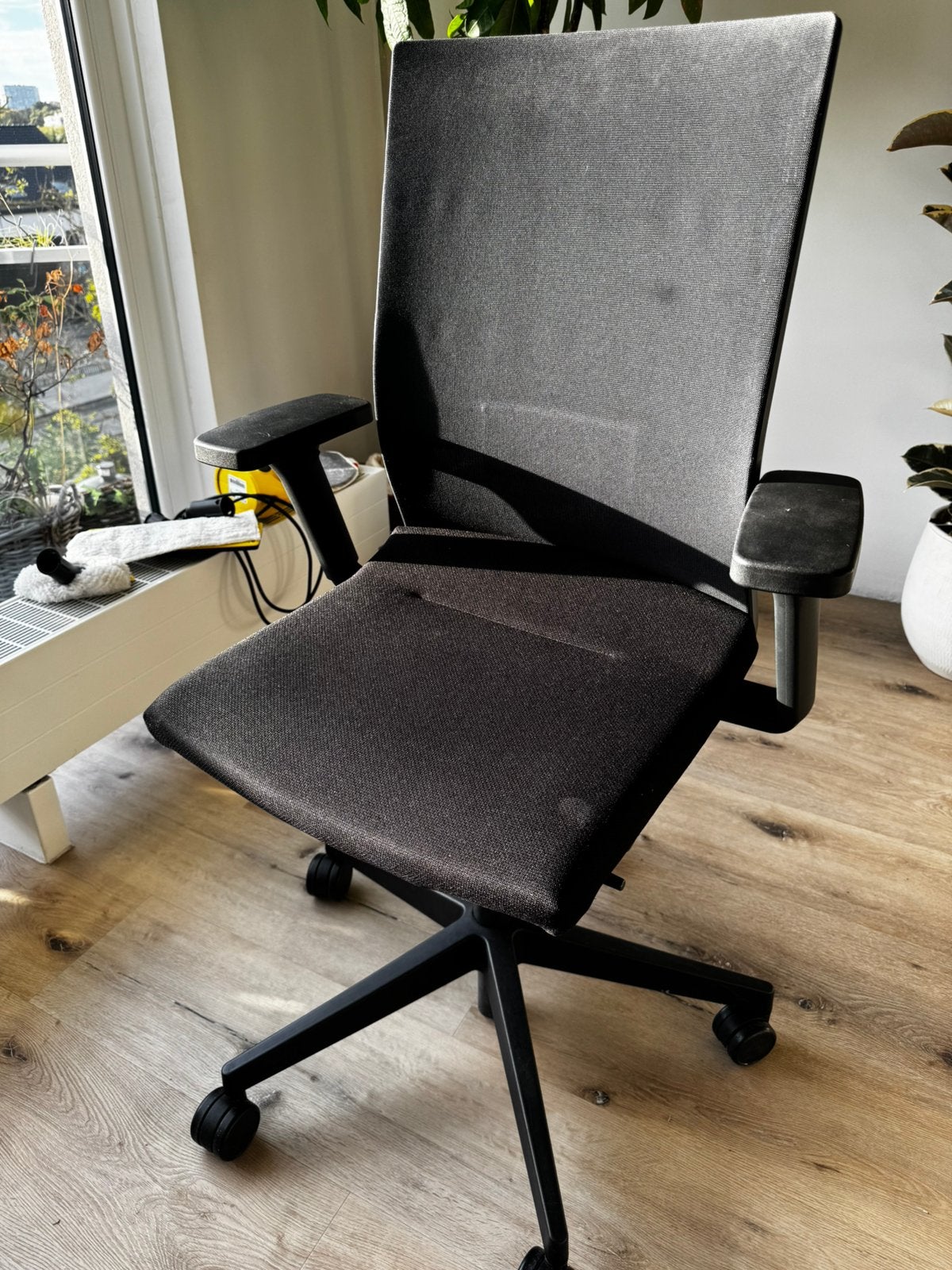 Fauteuil de bureau Wilkhahn Neos, Maison & Meubles, Comme neuf, Enlèvement, Chaise de bureau, Ergonomique