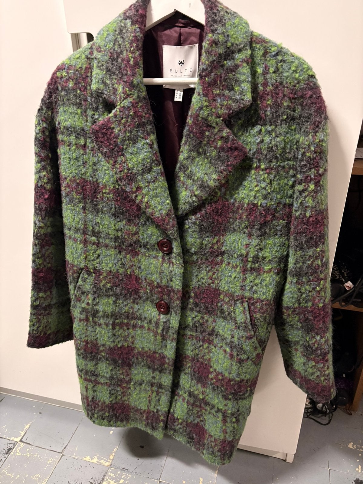Prachtige mantel Bulté, Kleding | Dames, Ophalen of Verzenden, Zo goed als nieuw, Maat 38/40 (M), Groen