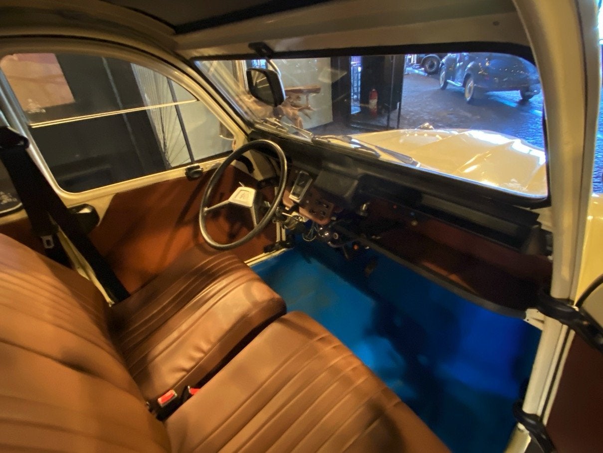 Citroën 2CV 6 - Spécial (année de construction 1990), Autos, Achat, Boîte manuelle, Toit ouvrant, Beige