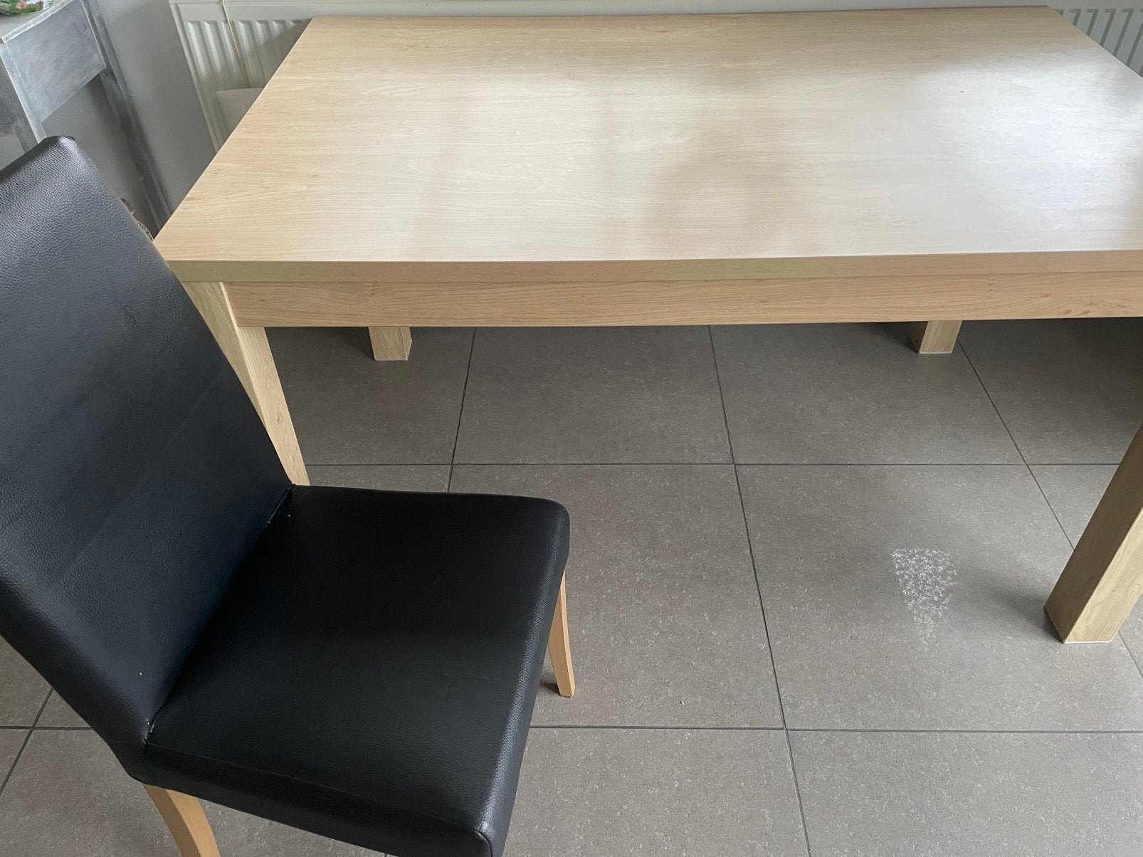 Tafel 140 x 90 met 4 stoelen, Ophalen, Gebruikt