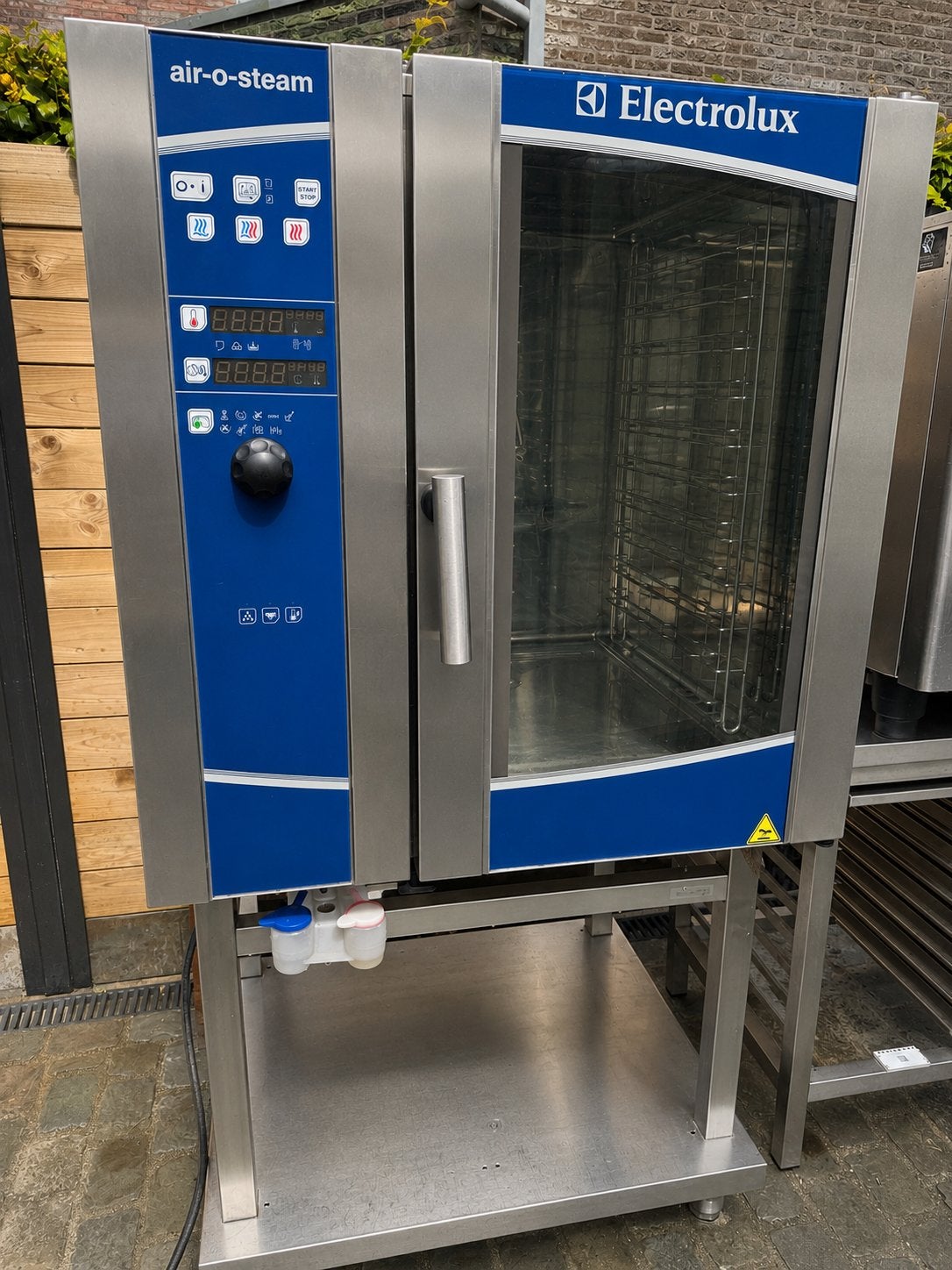 Combisteamer electrolux 10 niveau met onderstel., Ophalen, Gebruikt, Ovens, Microgolfovens en Steamers