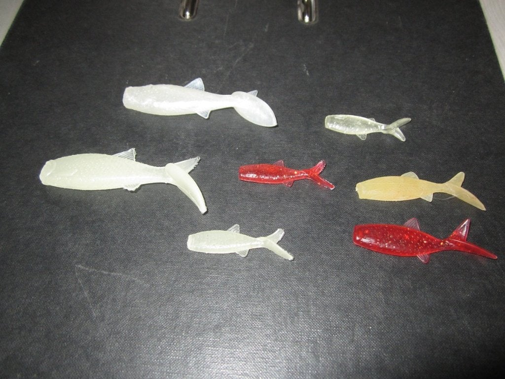 Lot de plus de 550 leurres souples. - 40,00Eur, Sports nautiques & Bateaux, Pêche à la ligne | Poissons prédateurs, Enlèvement ou Envoi