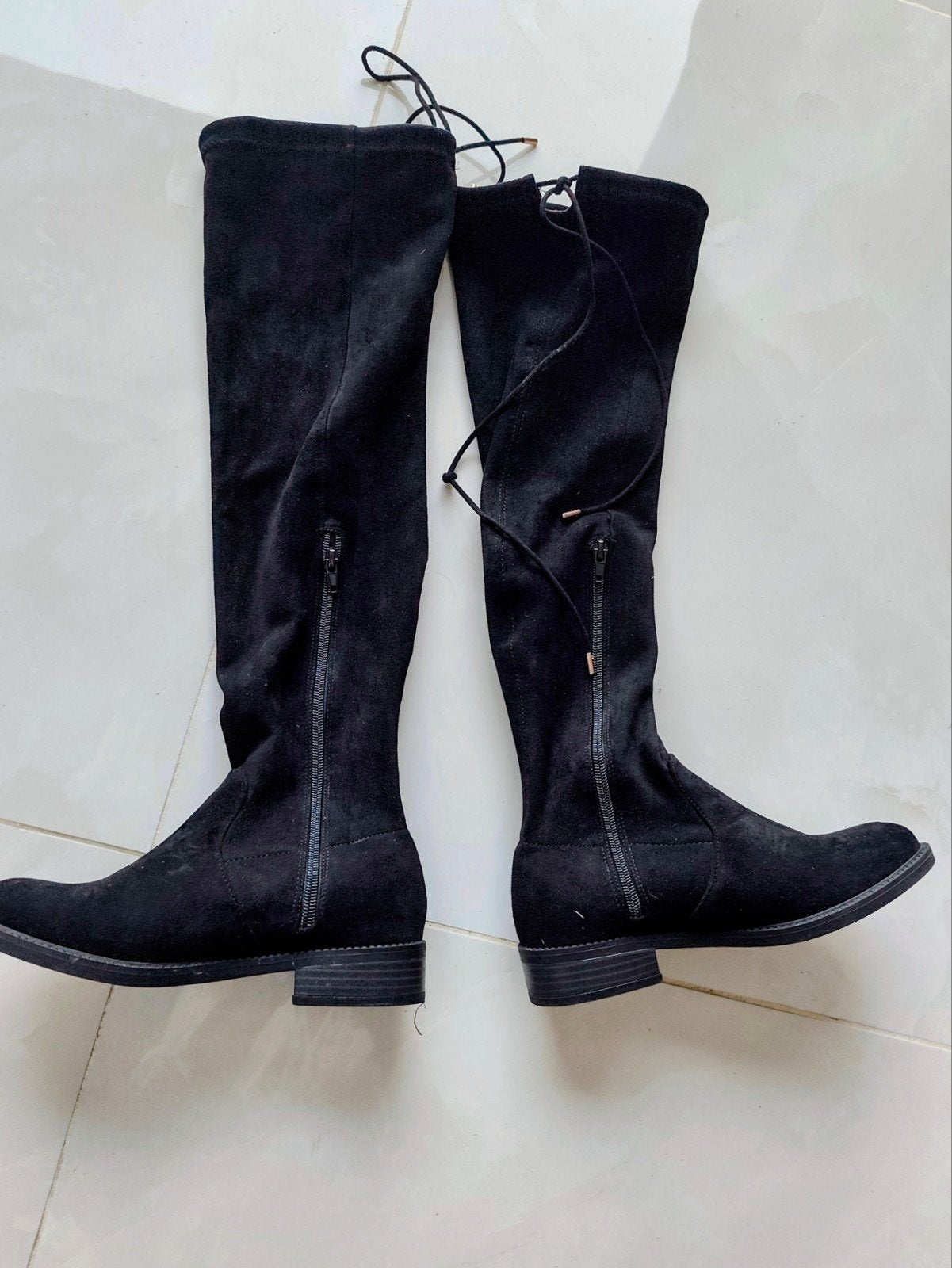 Leuke laarzen tot over de knie die heel aangenaam zijn om te, Kleding | Dames, Schoenen, Hoge laarzen, Zwart, Sheln, Ophalen of Verzenden
