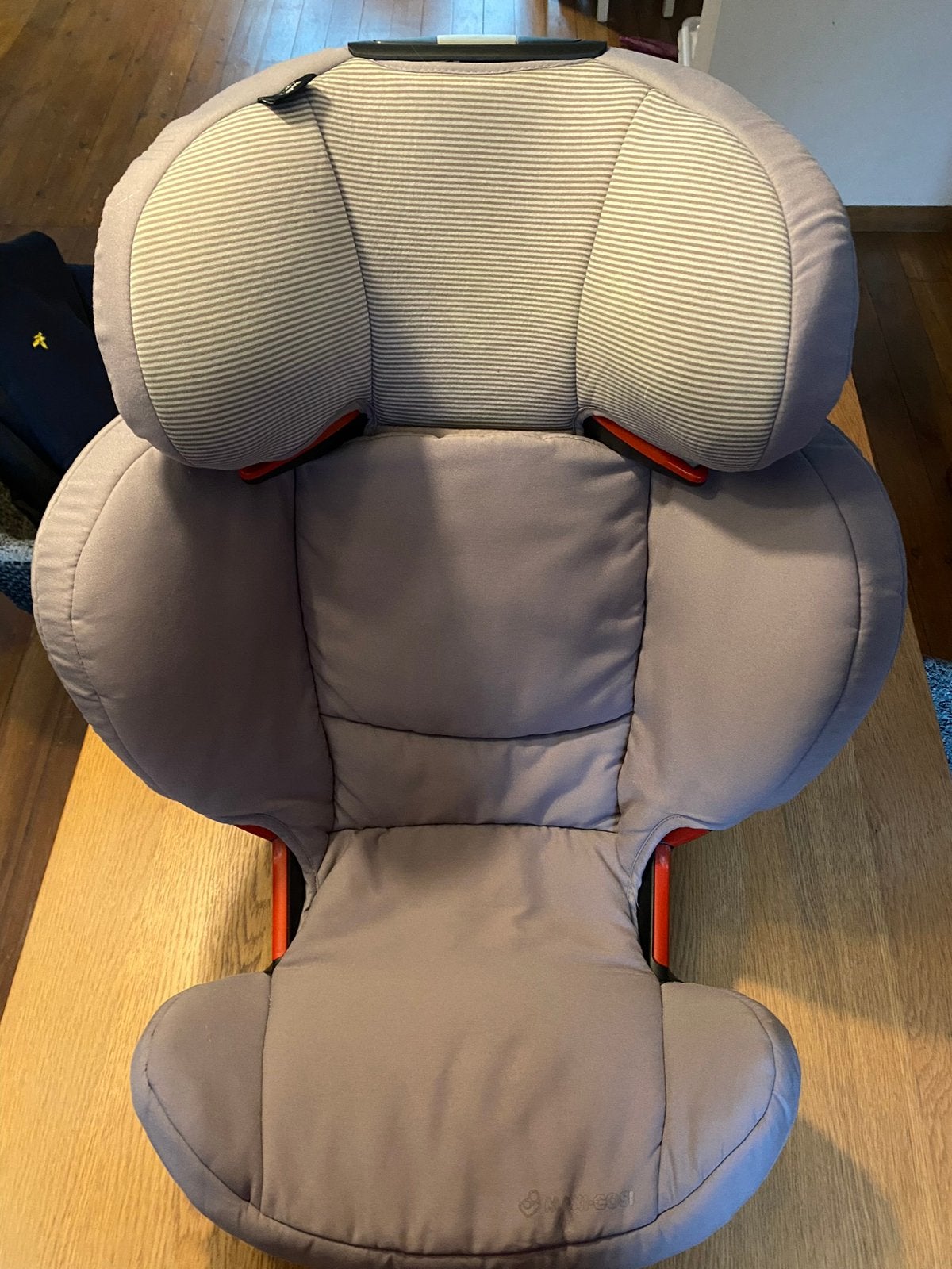 Autostoel Maxi Cosi 16-32 kg, Kinderen en Baby's, Autostoeltjes, Ophalen, Zo goed als nieuw, Isofix