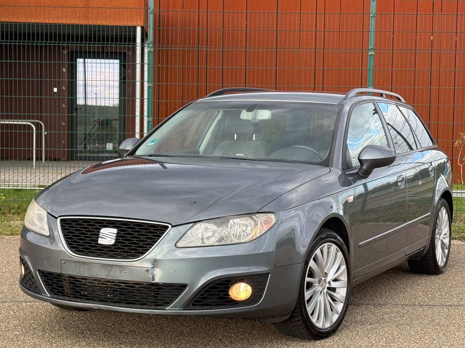 Seat Exeo ST — 2013 — Climatisation numérique — 6 vitesses, Autos, Achat, Boîte manuelle, Noir, Exeo