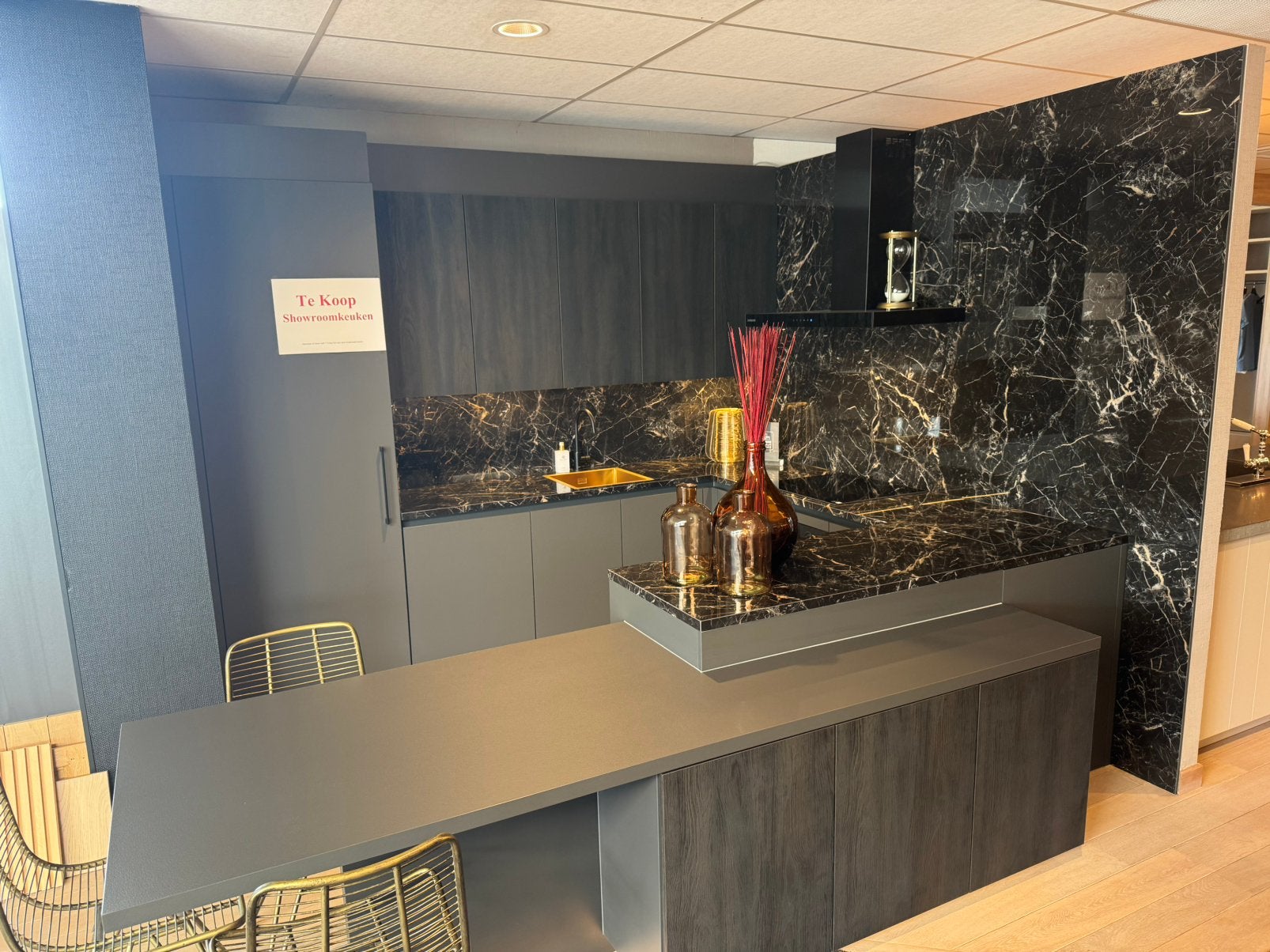 Showroom keuken met Keramische tablet, Enlèvement, Comme neuf
