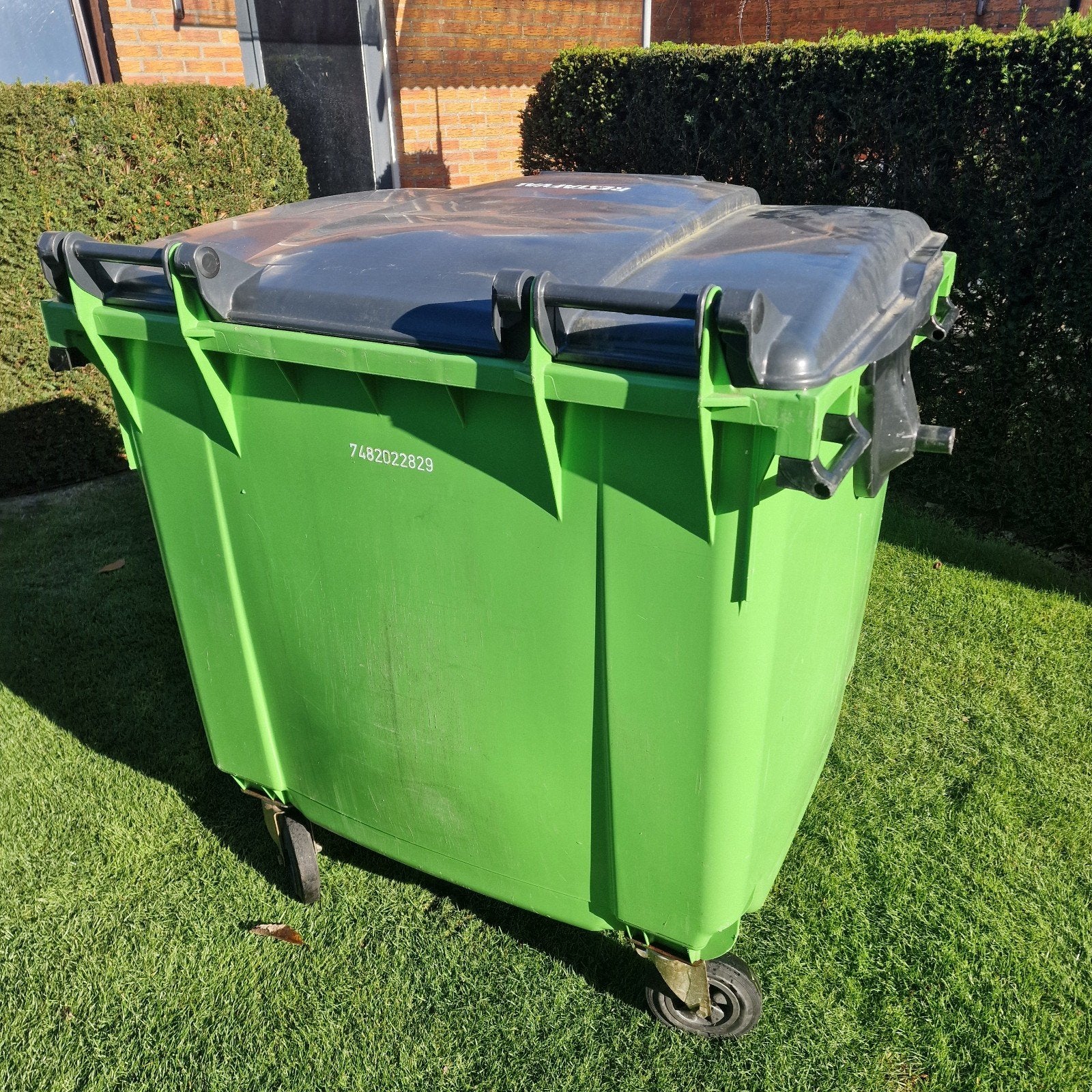 grote afvalcontainer, Ophalen of Verzenden