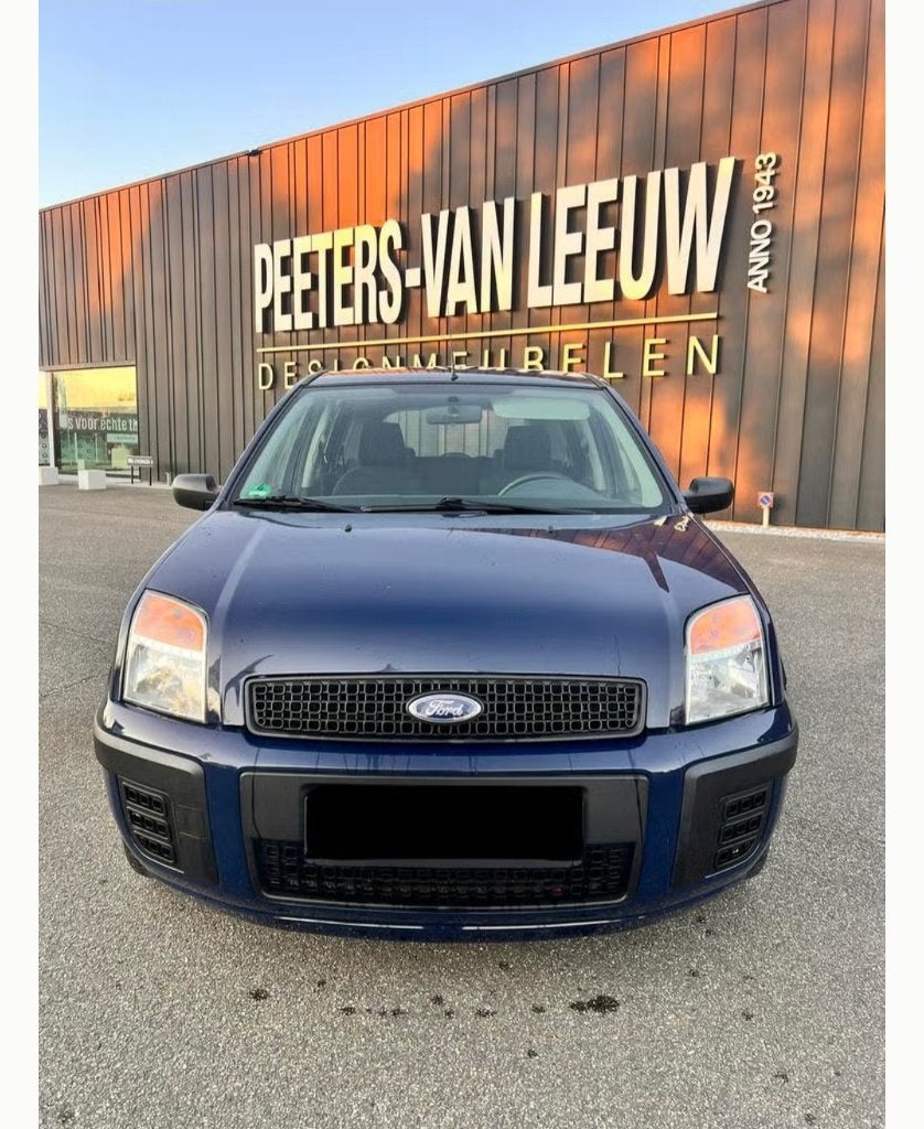 Ford Fusion (2008) soignée et fiable — 120 000 km, Fusion, 850 kg, Noir, 5 portes