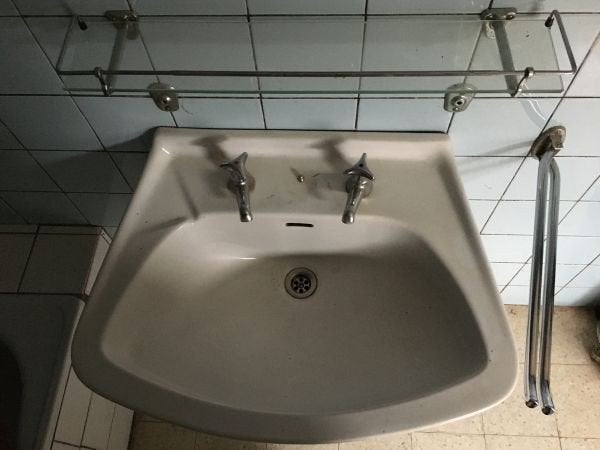 Wastafel badkamer, Ophalen, Gebruikt, Wastafel