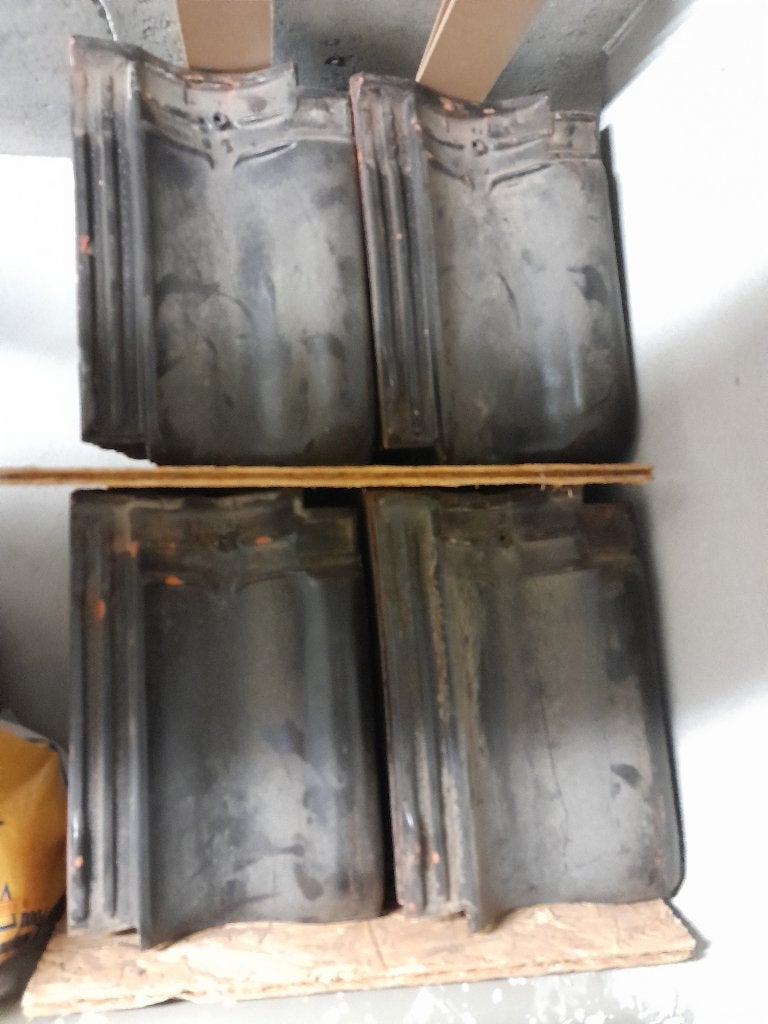 Dakpannen te koop: KORAMIC-POTTELBERG 401-ANTRACIET 736, Doe-het-zelf en Bouw, Ophalen, Steen of Klei, Zwart, Dakpannen