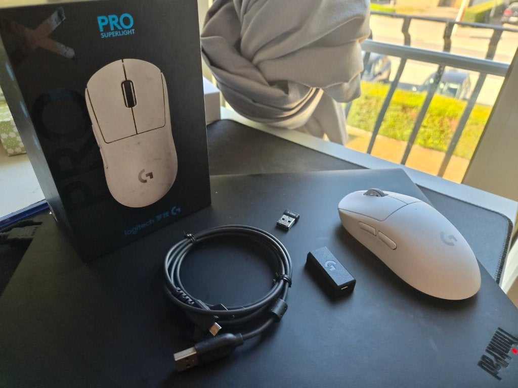 Logitech XPro Superlight Gaming-muis (ONVERPAKT) MOGELIJK, Muis, Nieuw, Ophalen of Verzenden, Linkshandig