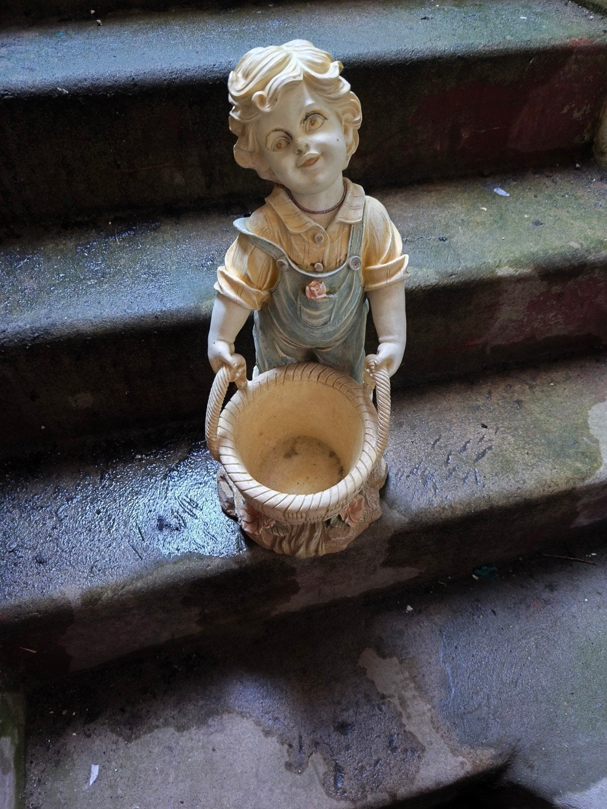 Statue de jardin, Enlèvement