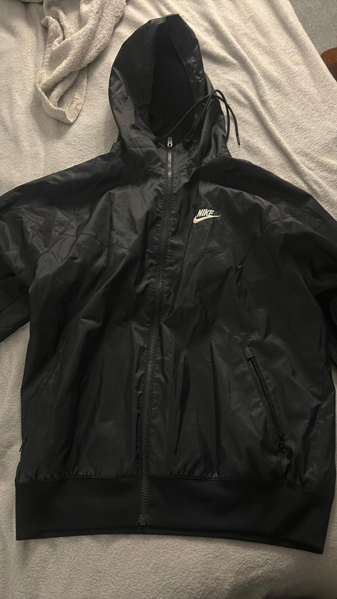 Nike regenjas maat S, Enlèvement, Porté, Taille 46 (S) ou plus petite, Noir