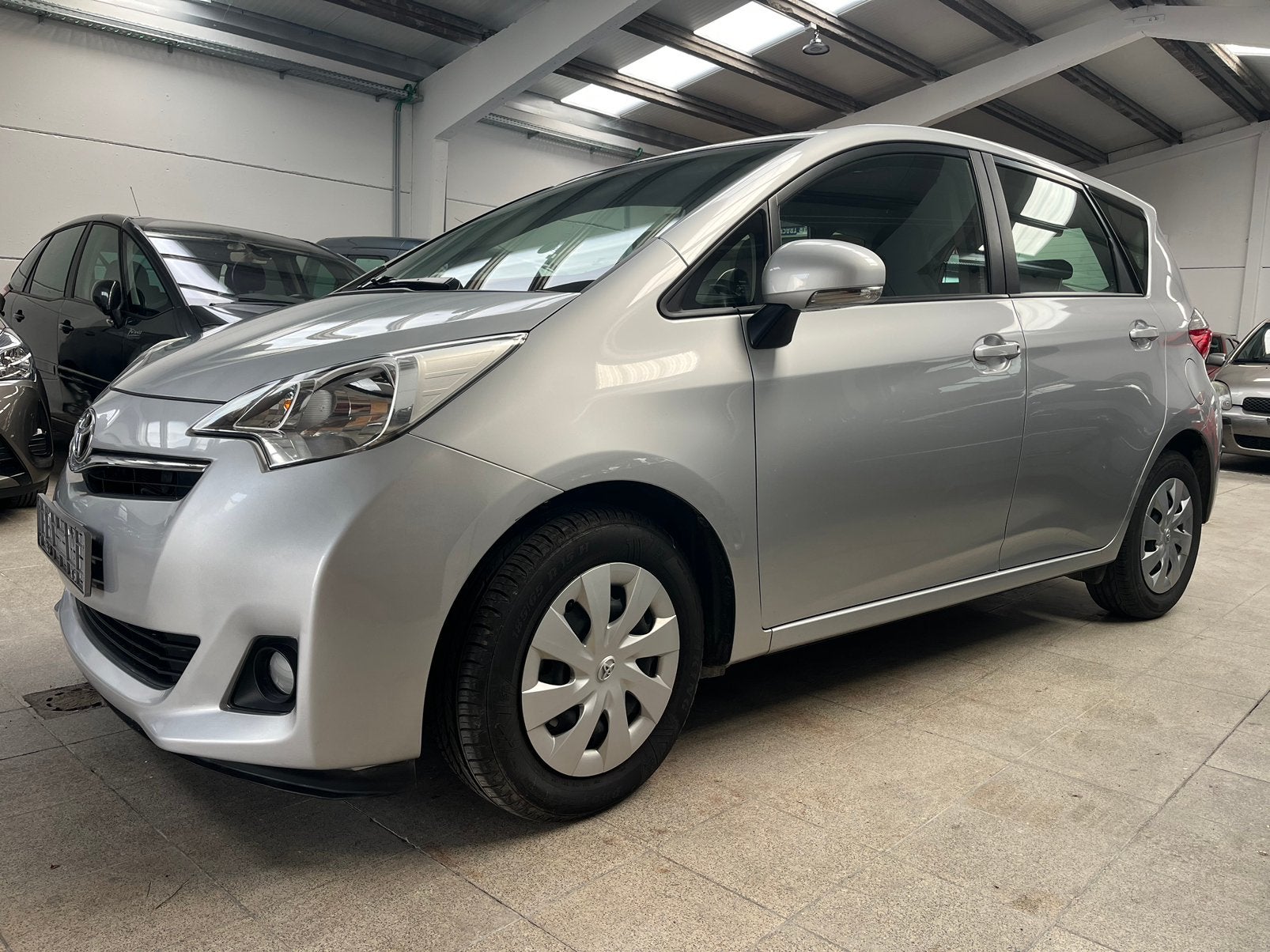 Toyota Verso-S 1.3 Essence ⛽️ Avec controle, Autos, Achat, Entreprise, 1300 cm³, 5 portes