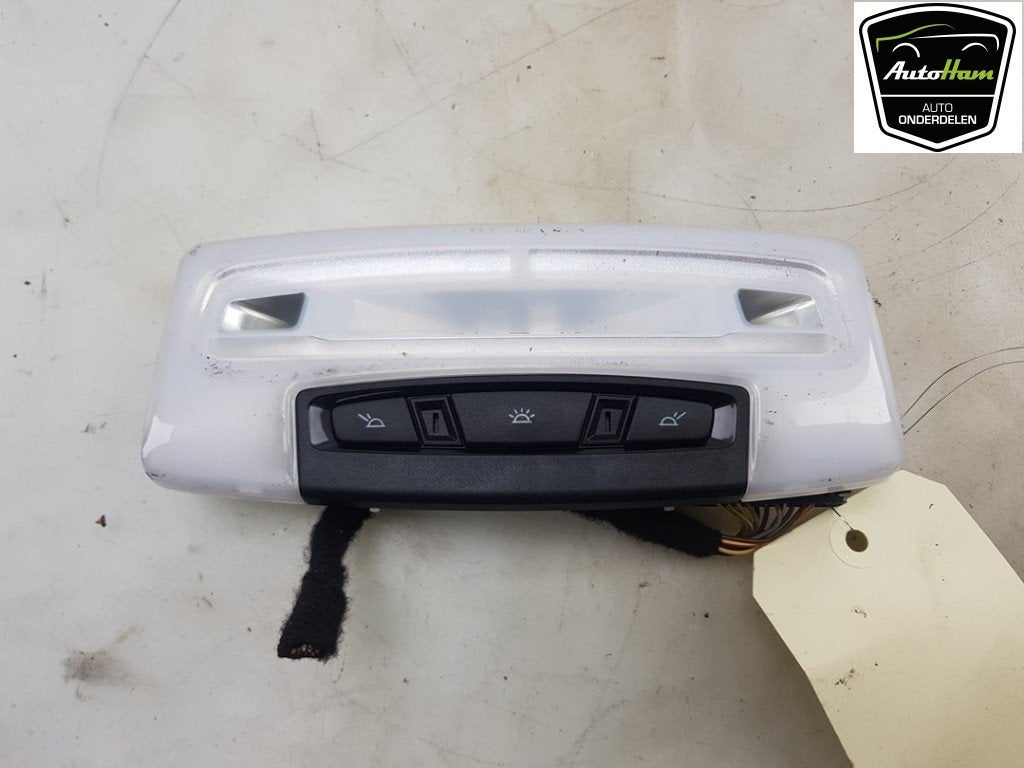 BINNENVERLICHTING ACHTER BMW 1 serie (F20) (01-2010/06-2019), Gebruikt, BMW, Petuelring 130
80809  München, DE, Bayerische Motoren Werke AG