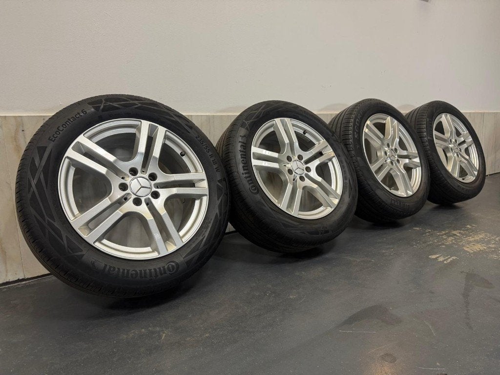 Originele Mercedes Velgen Pirelli Banden 235/55/18 7mm, Ophalen, 18 inch, Gebruikt, Banden en Velgen