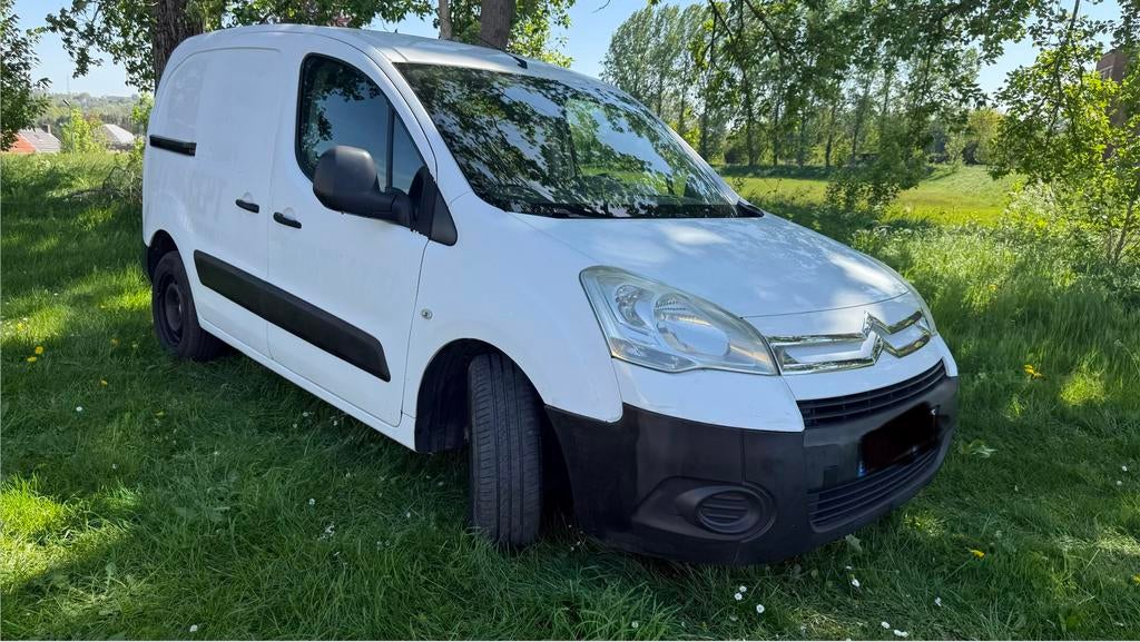 Citroën Berlingo utilitaire – 3 places – 1.6 HDi – 11/2011, Achat, Boîte manuelle, Berlingo, Diesel