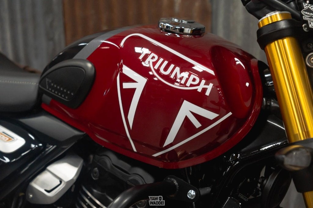 Triumph Speed 400+ zijtassen, Motoren, Motoren | Triumph, 400 cc, ABS, Minimaal motorrijbewijs A2, Handgeschakeld