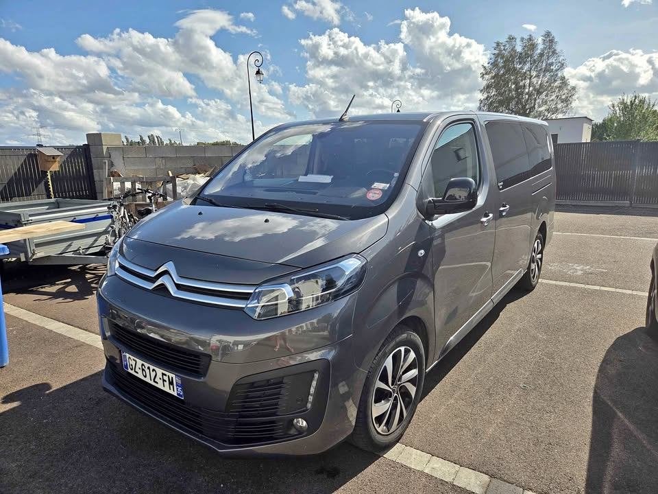 2024 CITROEN JUMPY M 2.0 Blue HDi 9 ZITPLAATSEN, Auto's, Automaat, 4 cilinders, Zwart, 9 zetels