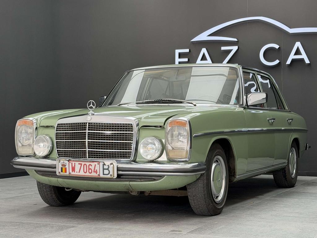 Mercedes-Benz 200-serie 200 Bar 8 (W115) Strich Acht * 1ER P, Autos, Cuir, Achat, Entreprise, Boîte manuelle