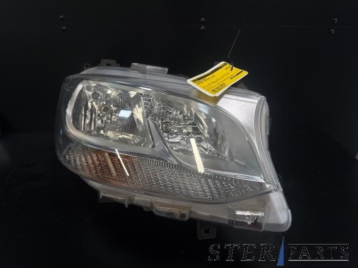 Koplamp rechts van een Mercedes Sprinter, Gebruikt, -, Ophalen of Verzenden, -