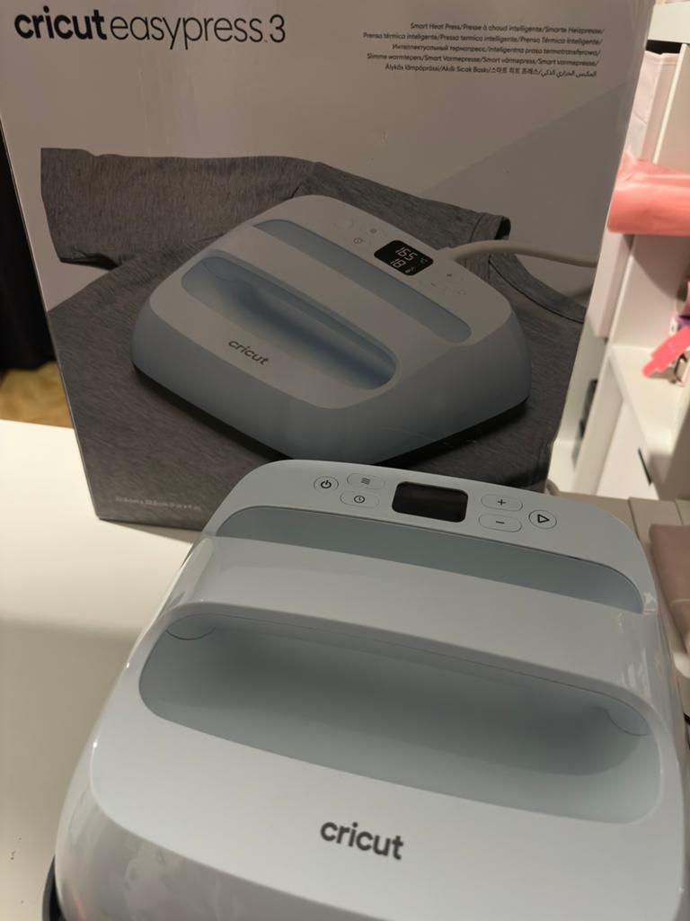 Cricut EasyPress 3, Hobby & Loisirs créatifs, Bricolage, Neuf, Enlèvement, Machine, Cricut
