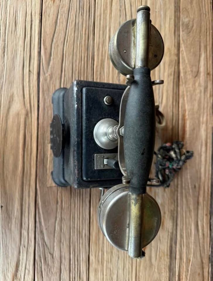 Oude antieke Ericsson telefoon, Antiek en Kunst, Ophalen of Verzenden