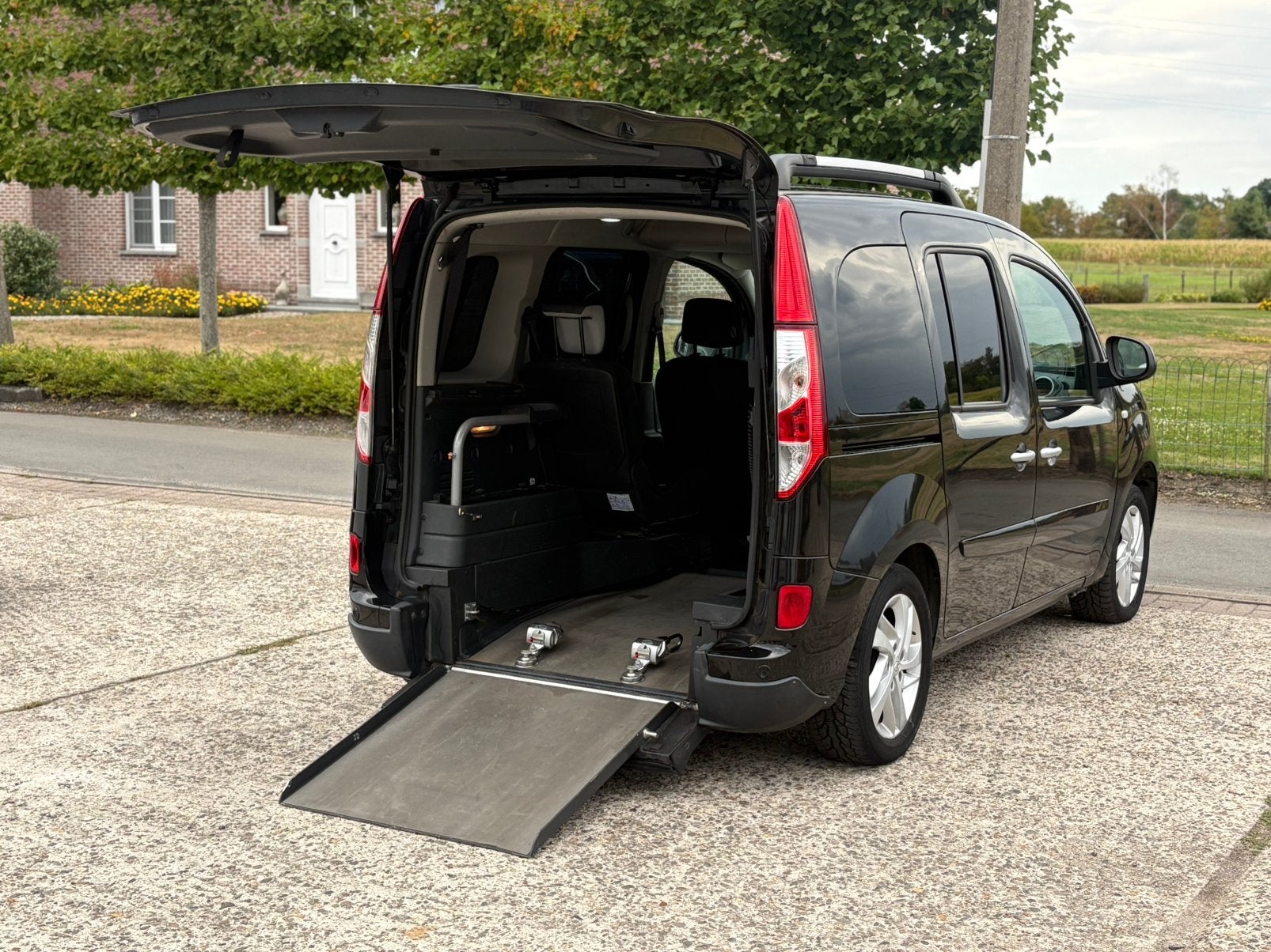 ♿️Renault Kangoo 1.5DCI Rolstoel Invalide Mindervalide TPMR, Auto's, Euro 5, Monovolume, Parkeersensor, Bedrijf