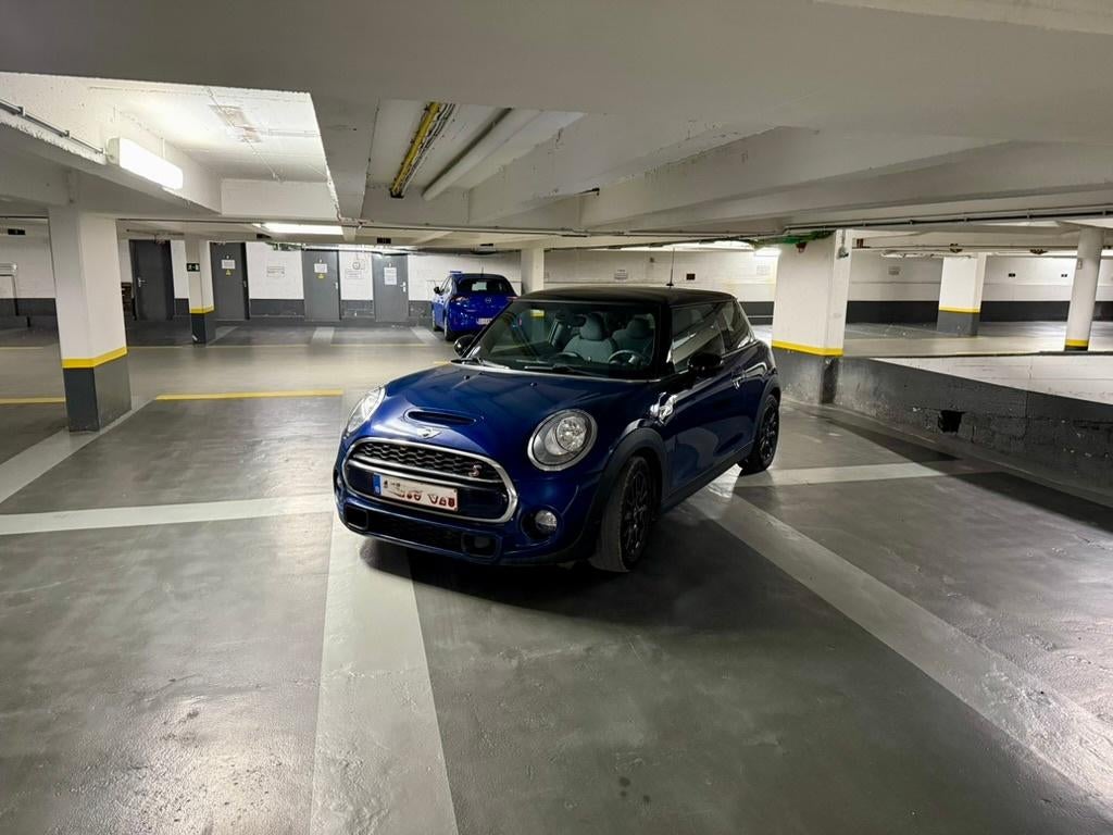 Mini Cooper S - F56 - 2015, 1998 cc, Blauw, Handgeschakeld, Start-stop-systeem
