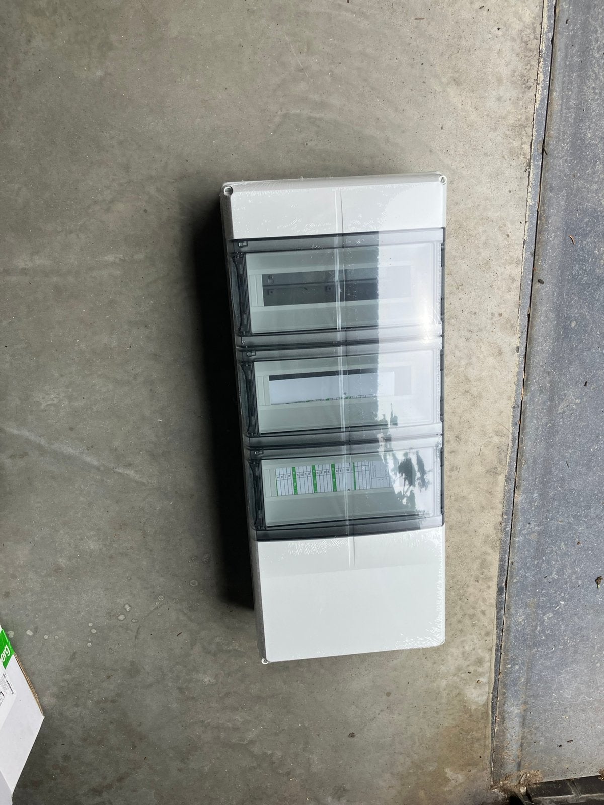 Nieuwe WATERDICHTE Zekeringskast 315 X 750 X 155 MM, Doe-het-zelf en Bouw, Ophalen, Nieuw