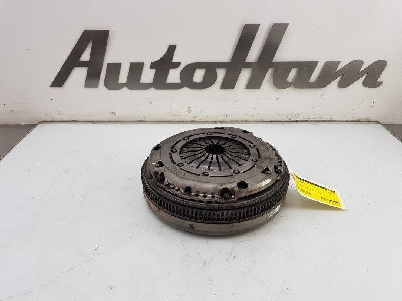 VOLANT MOTEUR BI-MASSE ABS Golf VII (AUA) (|05E105266B|), Utilisé, Volkswagen