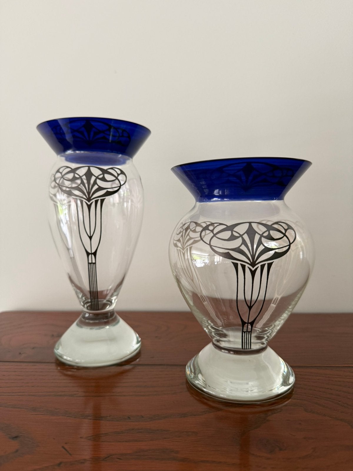 Vaasjes set art deco, Enlèvement